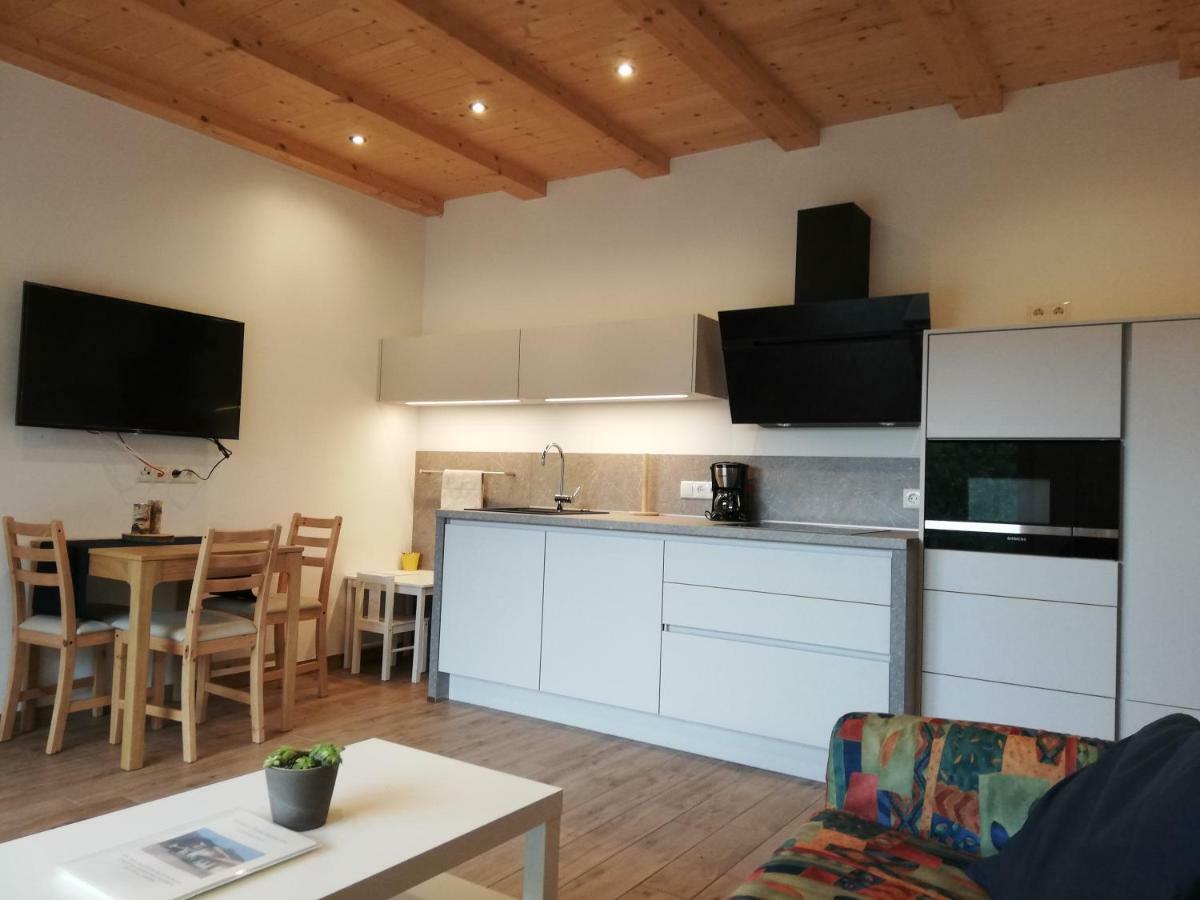 Gisshuebelhof Lägenhet Andrian Exteriör bild