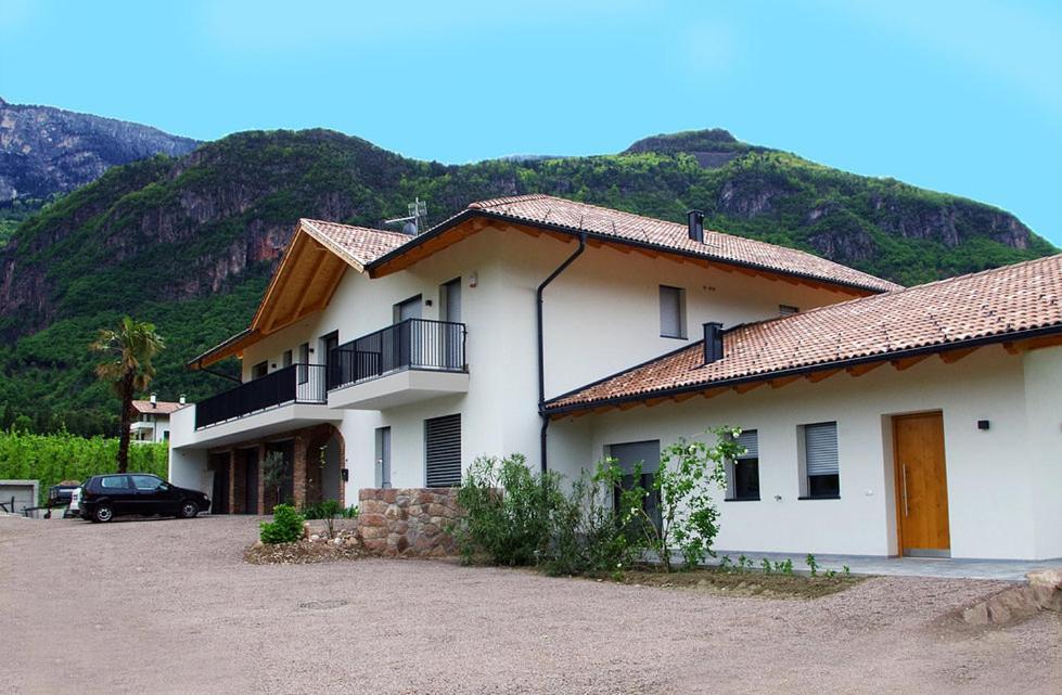 Gisshuebelhof Lägenhet Andrian Exteriör bild